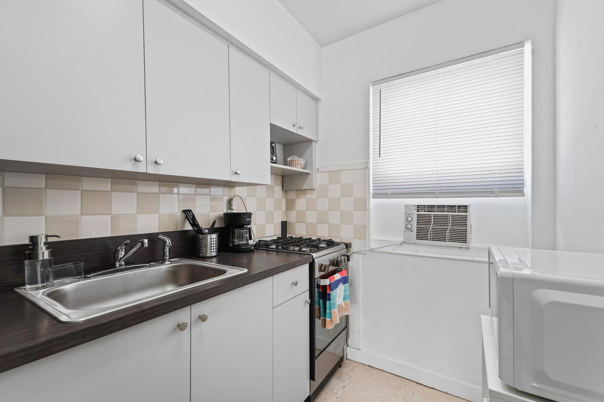 Serene 1br With Tropical Charm Near Brickell Appartement