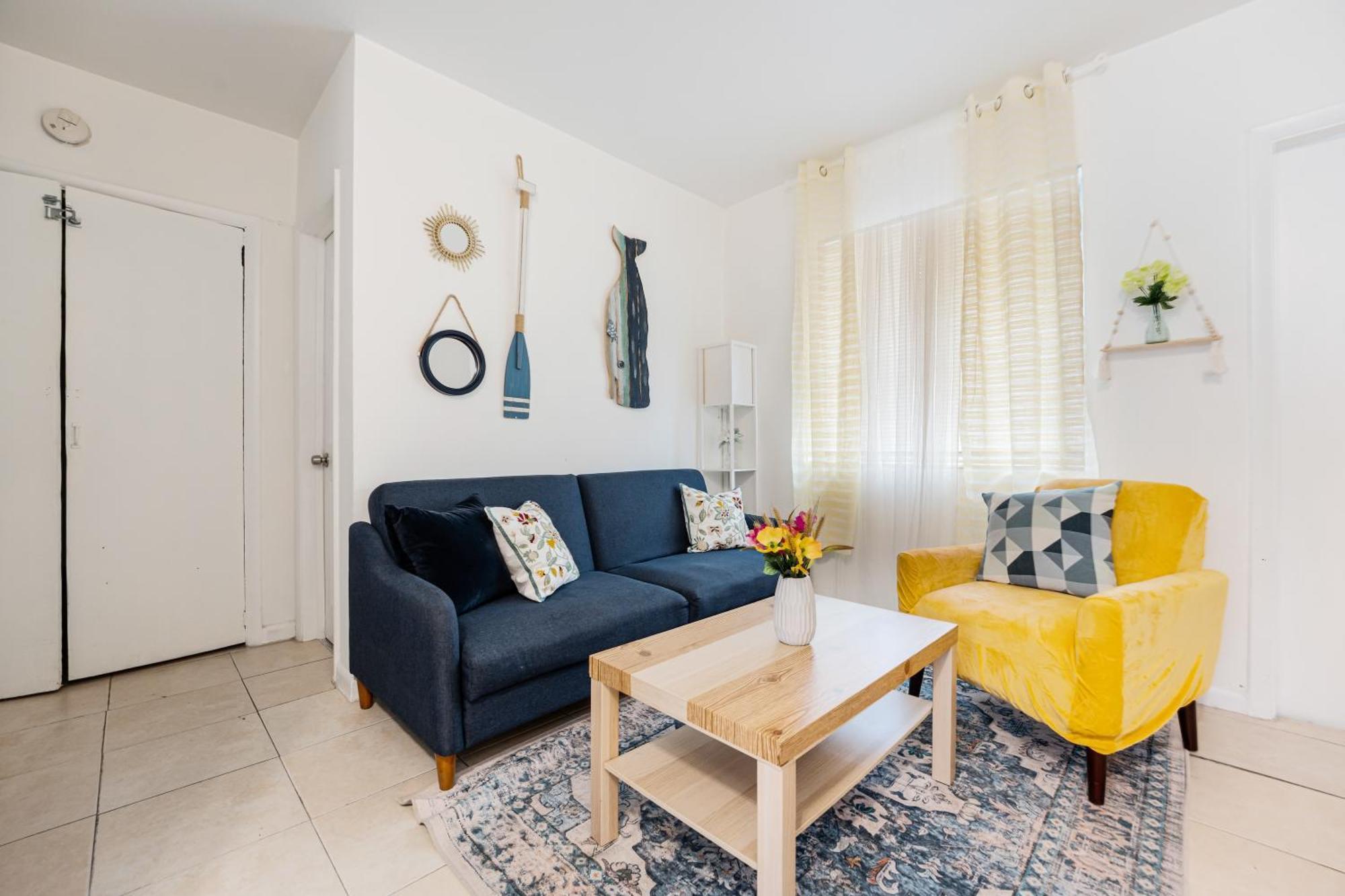 Serene 1br With Tropical Charm Near Brickell * Miami